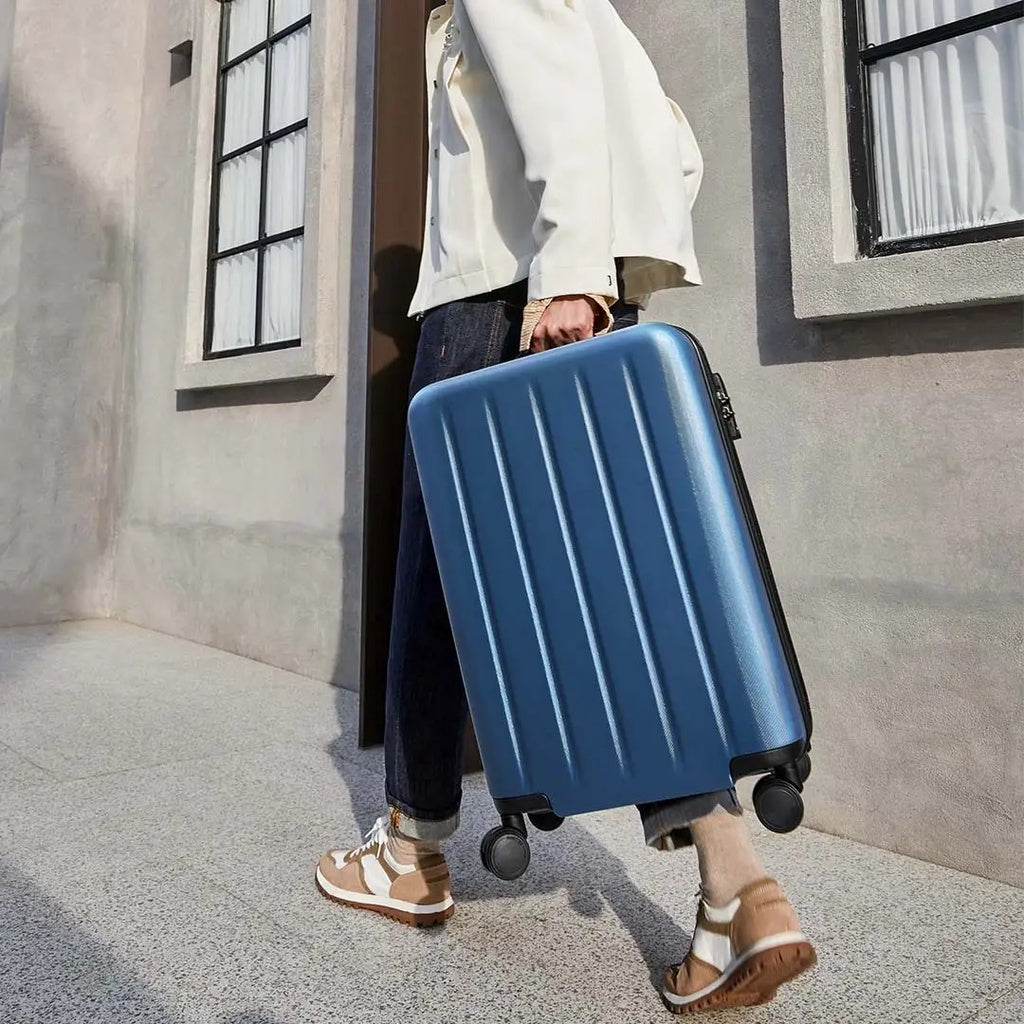 NINETYGO Lightweight Hard Shell Luggage Bag – TSA Lock, 360° Spinner Wheels, Travel Suitcase