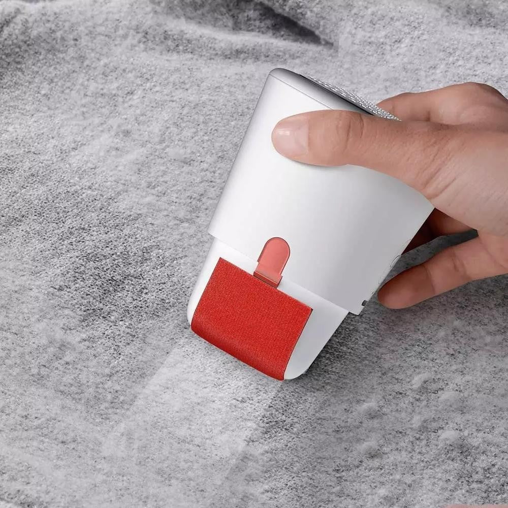 Ready Stock SG Deerma 2 In 1 Mini Hair Ball Trimmer Electrostatic Adhesive Sensitive Safe Sticky Hair Remover